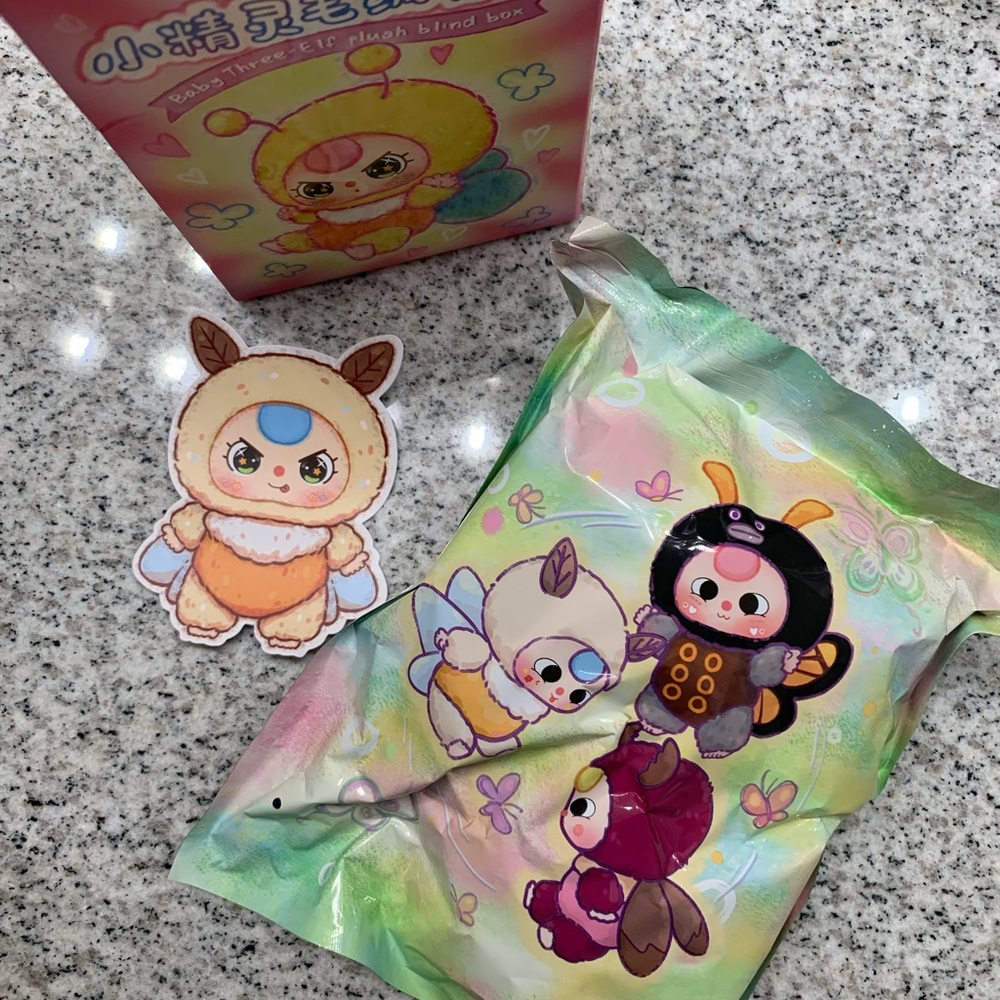 Baby Three Elf Plush Pendant Moth Confirmed - Picture 3 of 5